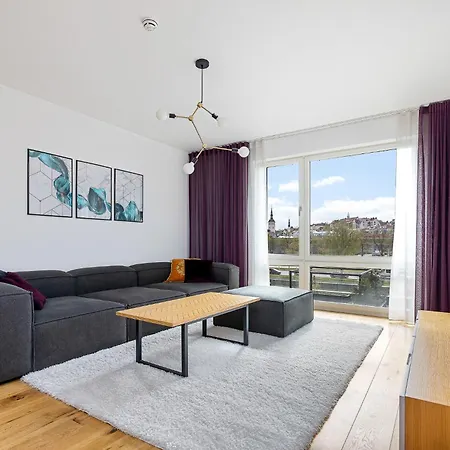 Dream - Old Town Panorama View 2br W Balcony Apartment